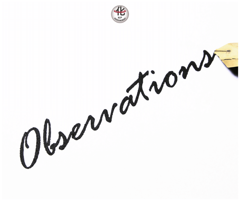 carnet avec notes d’observation sur sensations et environnement